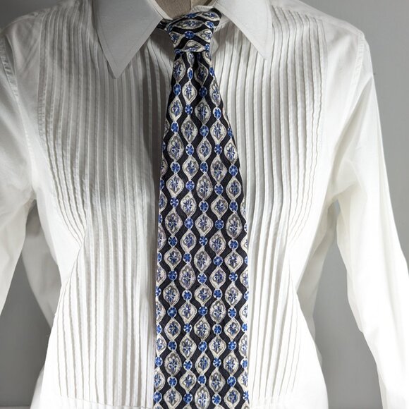 Oscar de la Renta 100% silk necktie, black white blue chinoiserie pattern - Picture 10 of 10